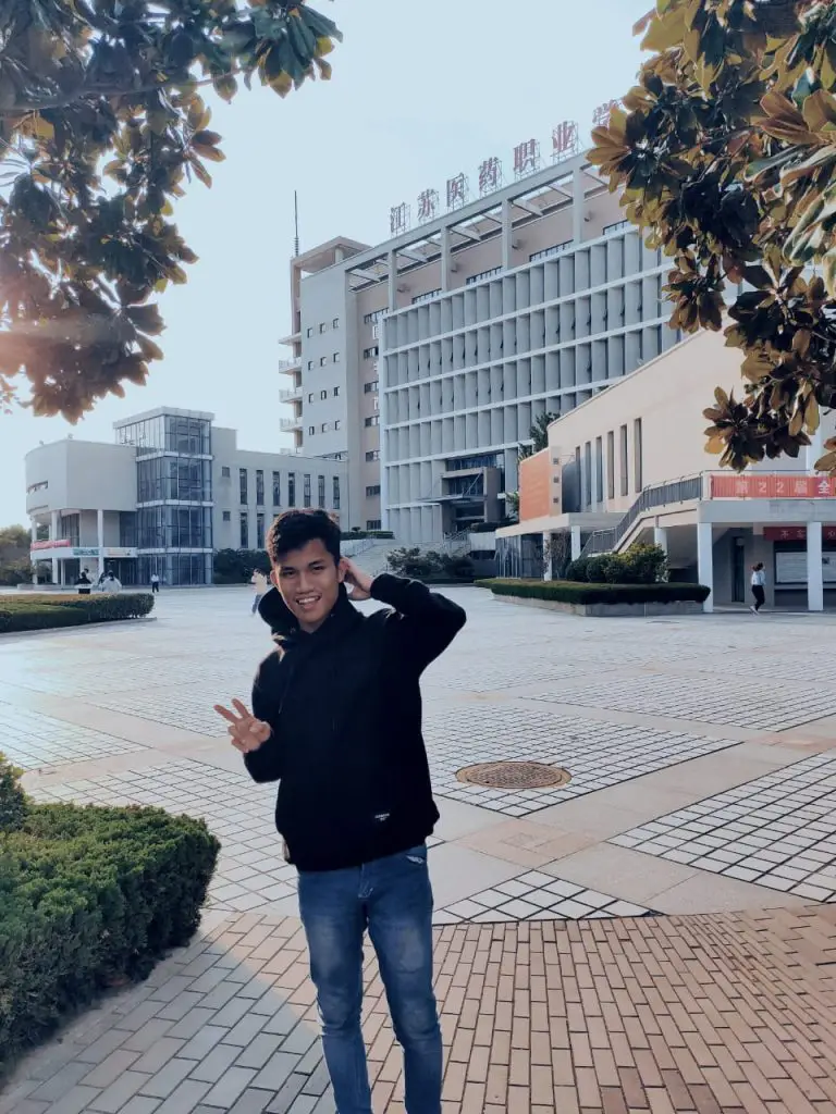 akademi bahasa mandarin ALUMNI